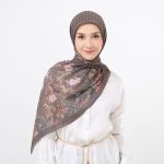 Bunga Taupe