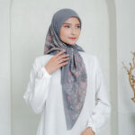 Daisy Grey