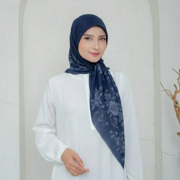 Rosa Navy