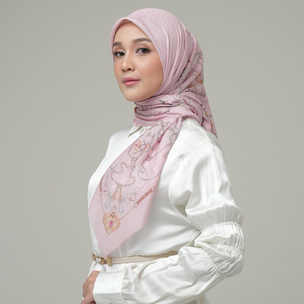 Chain Pink